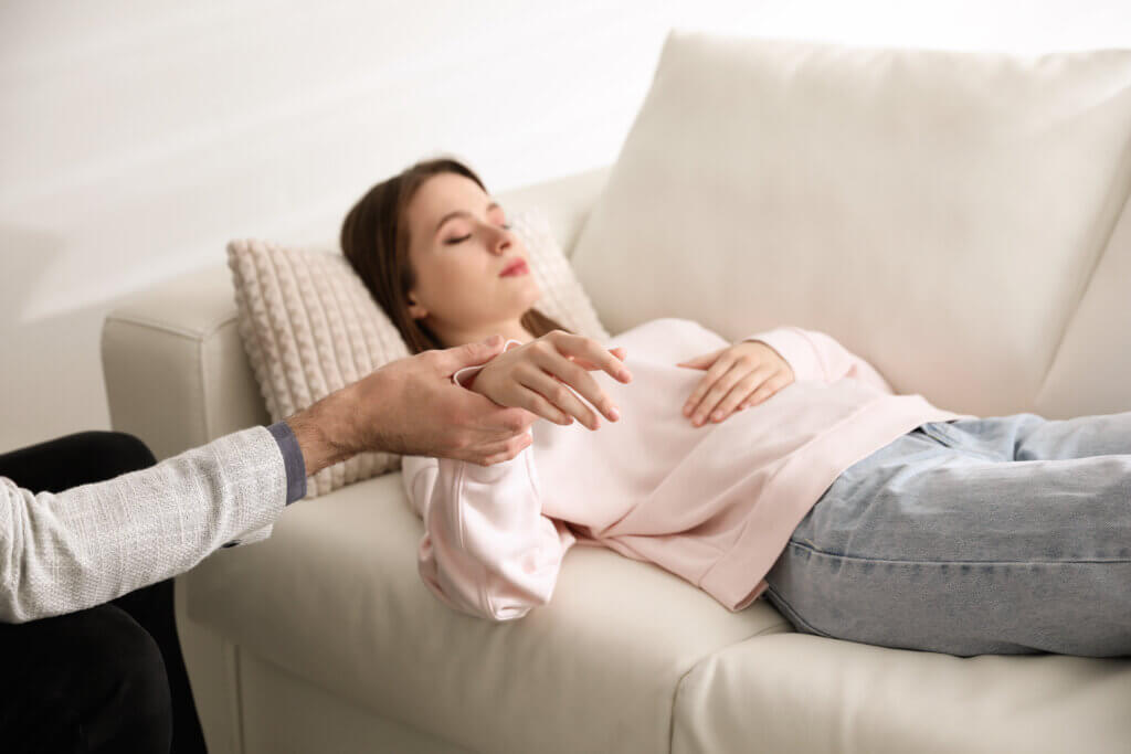 ¿Qué es la hipnoterapia?