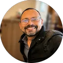 Foto de perfil de Carlos F Suarez en Google